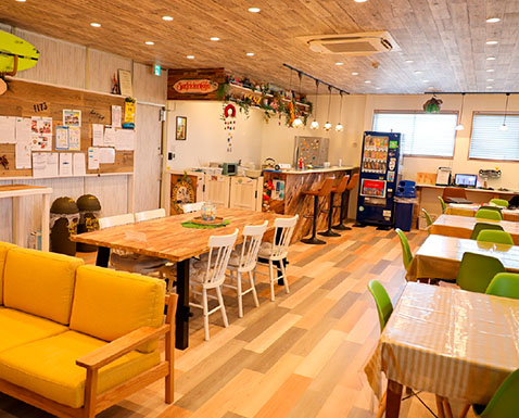 SANKYOFOODS CAFÉ内観