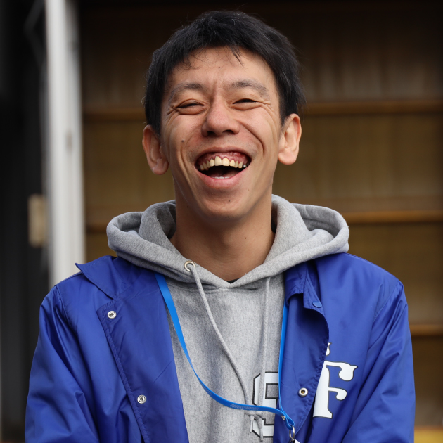 舘 美行